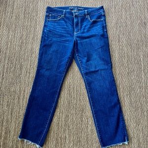 Woman’s American Eagle Jeans Size 16R